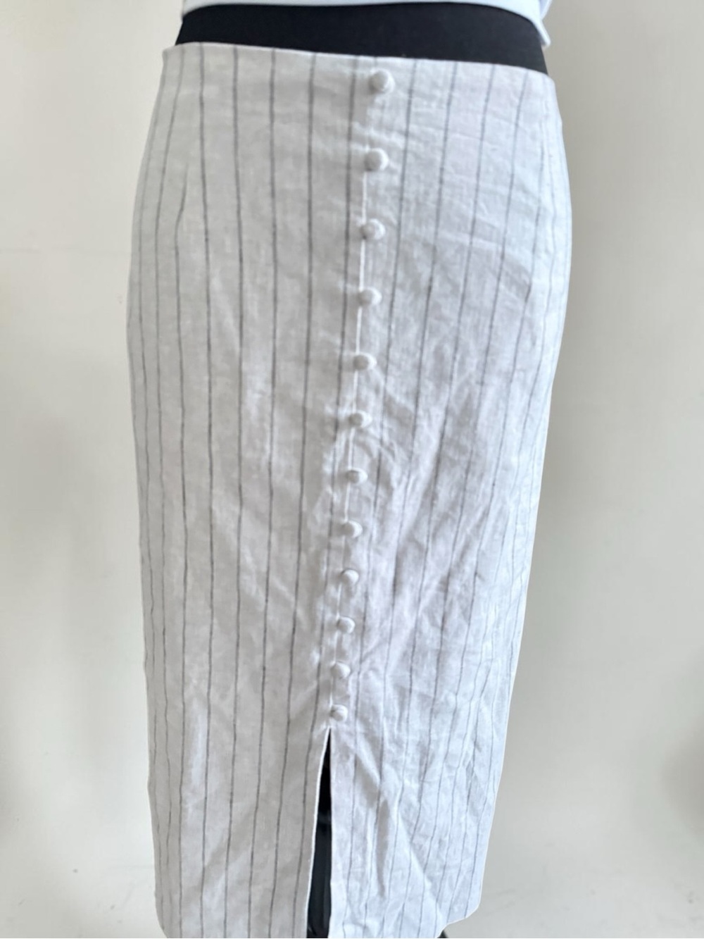 Banana Republic Cream Pinstripe Button-Front Midi Skirt - Picture 2 of 12
